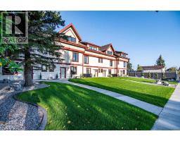 Family room - 5026 48 Street, Rocky Mountain House, AB T4T1C1 Photo 2