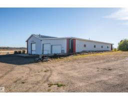 Bedroom 2 - 57119 Rge Rd 241, Rural Sturgeon County, AB T0A0K1 Photo 5