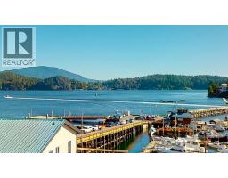 102 263 Gower Point Road, Gibsons, BC V0N1V0 Photo 3