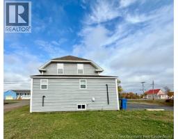 Bedroom - 111 Boul J D Gauthier, Shippagan, NB E8S3E1 Photo 4