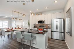 Great room - 23 Bass Bay, Winnipeg, MB R3Y2H5 Photo 3