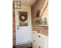 40 Weekes Drive, Ajax, ON L1T3T2 Photo 3