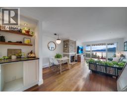 430 Crosscreek Road, Lions Bay, BC V0N2E0 Photo 4