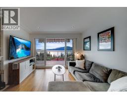 430 Crosscreek Road, Lions Bay, BC V0N2E0 Photo 3