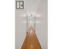 Recreation room - 10 Basin Street, Bathurst, NB E2A6N2 Photo 2