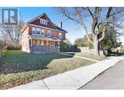 Bathroom - 94 Argyle Street N, Renfrew, ON K7V1S9 Photo 4