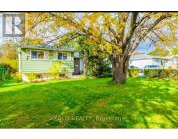 Bathroom - 129 Folkstone Crescent, Brampton, ON L6T3M6 Photo 2