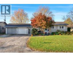 Bedroom - 23990 Winter Line Road, Pain Court, ON N0P1Z0 Photo 2