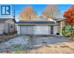 Primary Bedroom - 23990 Winter Line Road, Pain Court, ON N0P1Z0 Photo 5