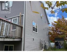 Bath (# pieces 1-6) - 75 B Central Avenue, Fairview, NS B3N2H5 Photo 4