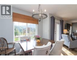 Bedroom - 1752 Country Rd, Qualicum Beach, BC V9K2S3 Photo 4