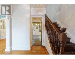 Kitchen - 125 Grant Avenue, Hamilton, ON L8N2X6 Photo 3