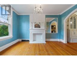Bedroom - 125 Grant Avenue, Hamilton, ON L8N2X6 Photo 4