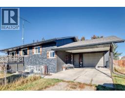 Dining room - 10 1342 Township Road 361, Rural Red Deer County, AB T4G0H9 Photo 2
