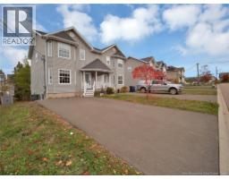 Family room - 33 Chianti Street, Dieppe, NB E1A9C5 Photo 3