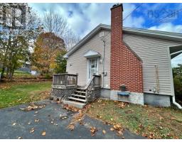 Bedroom - 169 Crescent Street, Bridgewater, NS B4V1L1 Photo 3