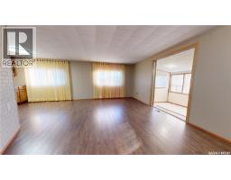 Sunroom - 208 371 Highway, Richmound, SK S0N2E0 Photo 5