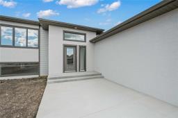Living room - 450 Sand Piper Trail N, Landmark, MB R0A0X0 Photo 3