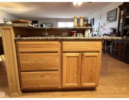 Primary Bedroom - 406 4004 47 St, Drayton Valley, AB T7A0A2 Photo 4