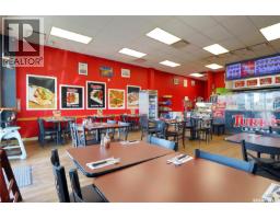 1629 Park Street, Regina, SK S4N5A2 Photo 5