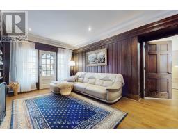 Eating area - 8 Killarney Road, Toronto, ON M5P1L8 Photo 4