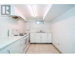 Dining room - 104 Highland Park Boulevard, Markham, ON L3T1B7 Photo 4