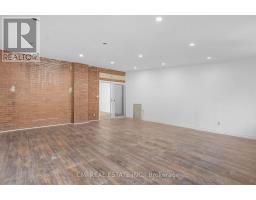 Primary Bedroom - 135 Madison Avenue S, Kitchener, ON N2G3M4 Photo 5