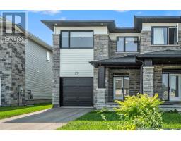 Bathroom - 29 Mac Beattie Drive S, Arnprior, ON K7S0J3 Photo 4