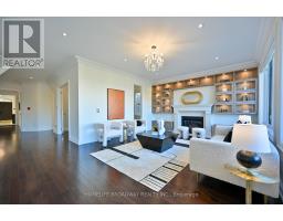 Bedroom 5 - 55 Avenue Road, Richmond Hill, ON L4C6B7 Photo 4