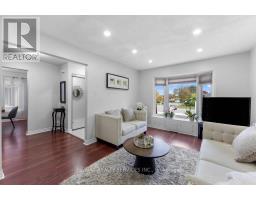 Primary Bedroom - 12 Nuttall Street, Brampton, ON L6S4W3 Photo 5