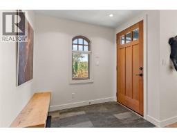 Wine Cellar - 614 Monterey Ave, Oak Bay, BC V8S4T9 Photo 4