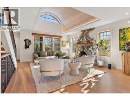 Media - 614 Monterey Ave, Oak Bay, BC V8S4T9 Photo 5