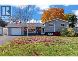 3pc Bathroom - 601 Charline Avenue, Dieppe, NB E1A1C7 Photo 2