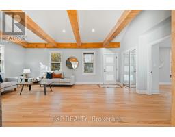 Kitchen - 8 Talbot Street, Brant, ON N0E1R0 Photo 2