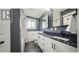 45 Latzer Crescent, Image 2