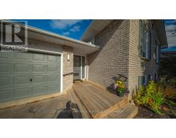 45 Latzer Crescent, Image 3