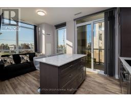 Bedroom 2 - 216 9075 Jane Street, Vaughan, ON L4K0L7 Photo 4