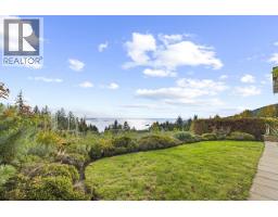 2546 Marr Creek Court, West Vancouver, BC V7S0A3 Photo 5