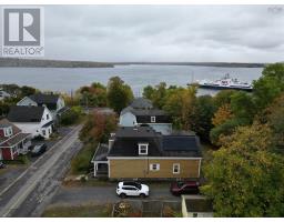 Living room - 89 Welsford Street, Pictou, NS B0K1H0 Photo 2