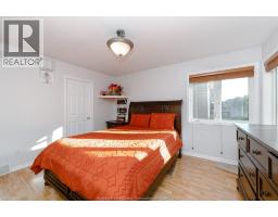 3pc Bathroom - 59 Sandy Lake Drive, Leamington, ON N8M5K4 Photo 2