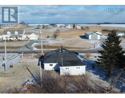 9356 Highway 4, Image 3