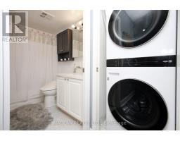 Bedroom 2 - 615 39 Oneida Crescent, Richmond Hill, ON L4B4T9 Photo 4