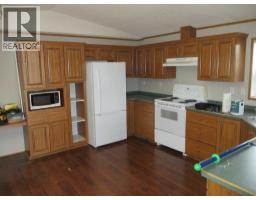 2pc Bathroom - 912 2 A Street, Manning, AB T0H2M0 Photo 4