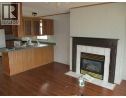 912 2 A Street, Manning, AB T0H2M0 Photo 5