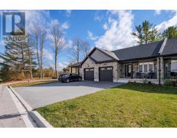Living room - 419 Park Street W, West Grey, ON N0G1R0 Photo 4