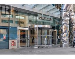 Primary Bedroom - 6805 1 Bloor Street E, Toronto, ON M4W0A8 Photo 4