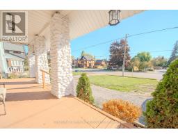 Living room - 296 King Street E, Oshawa, ON L1H1C8 Photo 3