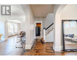 Kitchen - 296 King Street E, Oshawa, ON L1H1C8 Photo 5