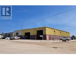 175 Bothwell Street, Chathamkent, ON N7M5J5 Photo 2