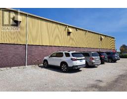 175 Bothwell Street, Chathamkent, ON N7M5J5 Photo 5